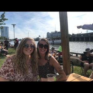 Meet your Posher, Mallory